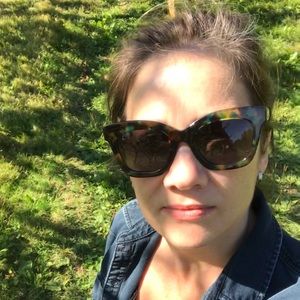 Meet your Posher, Catherine